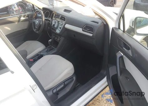 2021 Volkswagen Tiguan 2.0T S z USA, uszkodzony, nr VIN 3VV1B7AX7MM054757